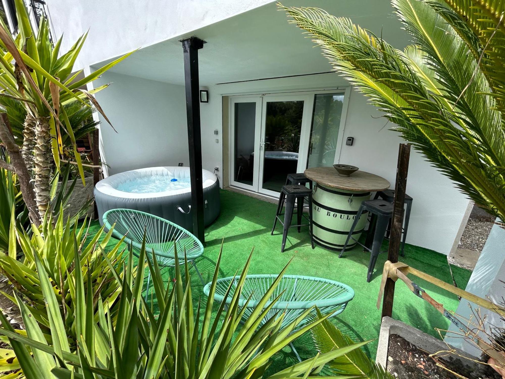 Appart-One Terrasse Jacuzzi Parking 카르카손 외부 사진